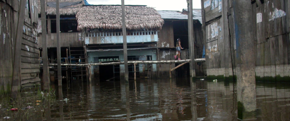 houses in Iquitos